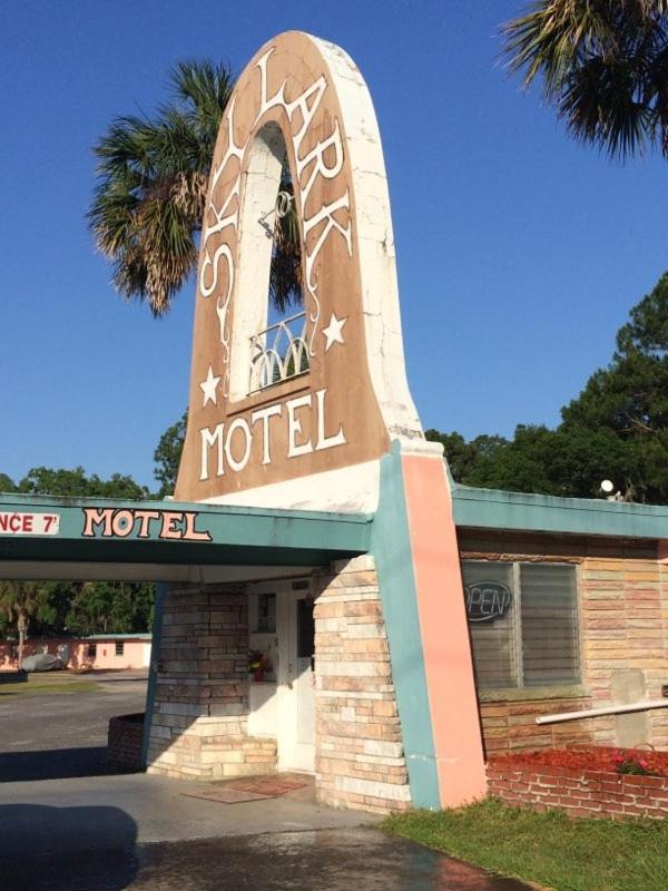 Skylark Motel Perry Exterior photo